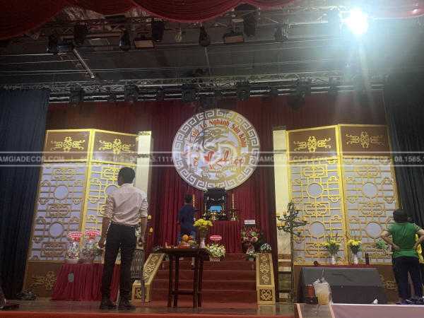làm backdrop sân khấu giỗ tổ hùng vương mới 2025