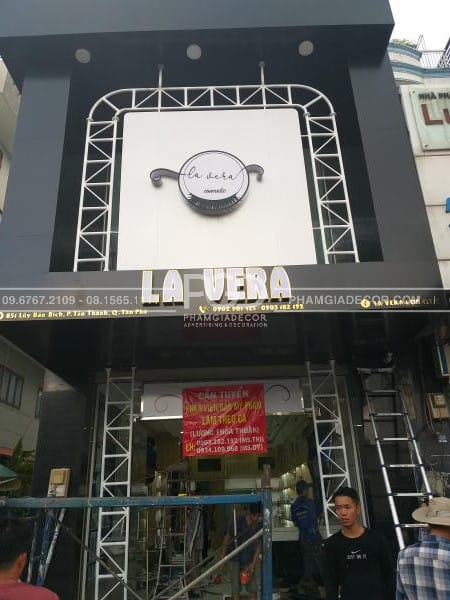 làm bảng hiệu chữ nổi quận 8