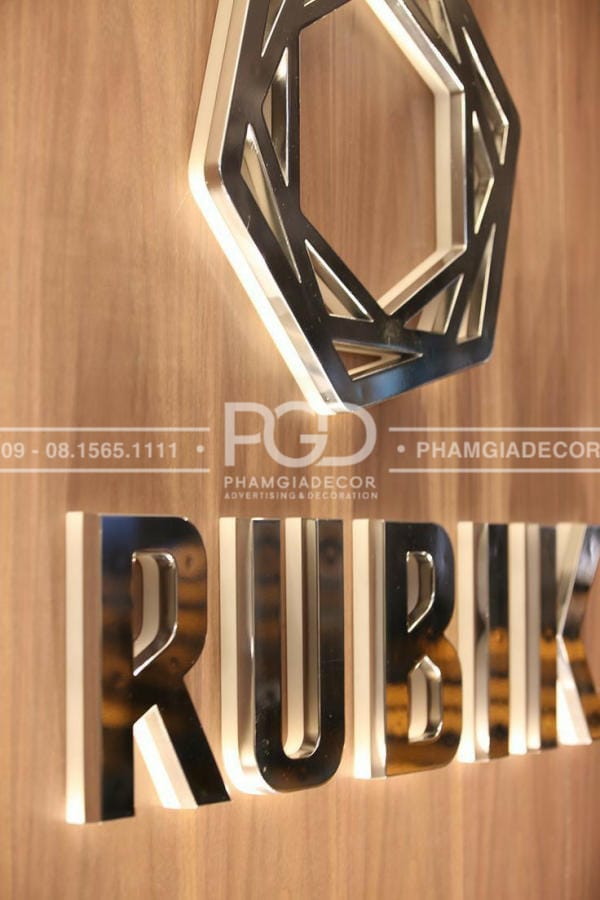 Hot Trend Bảng Hiệu Văn Phòng 2025: Thiết Kế Ấn Tượng - Tạo Động Lực Làm Việc 7 làm bảng hiệu văn phòng logo background