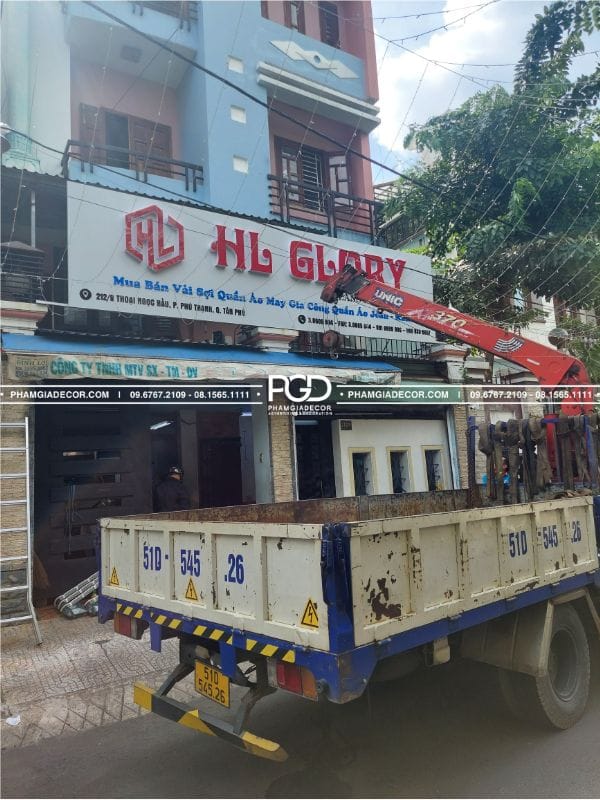 Làm Bảng Hiệu Quận 10 Đẹp,Giá Rẻ, Thi Công Nhanh - Phạm Gia Decor 5 thi cong bang hieu tan noi