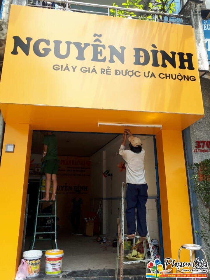 Làm biển hiệu quảng cáo giá rẻ 9 bang hieu gia re