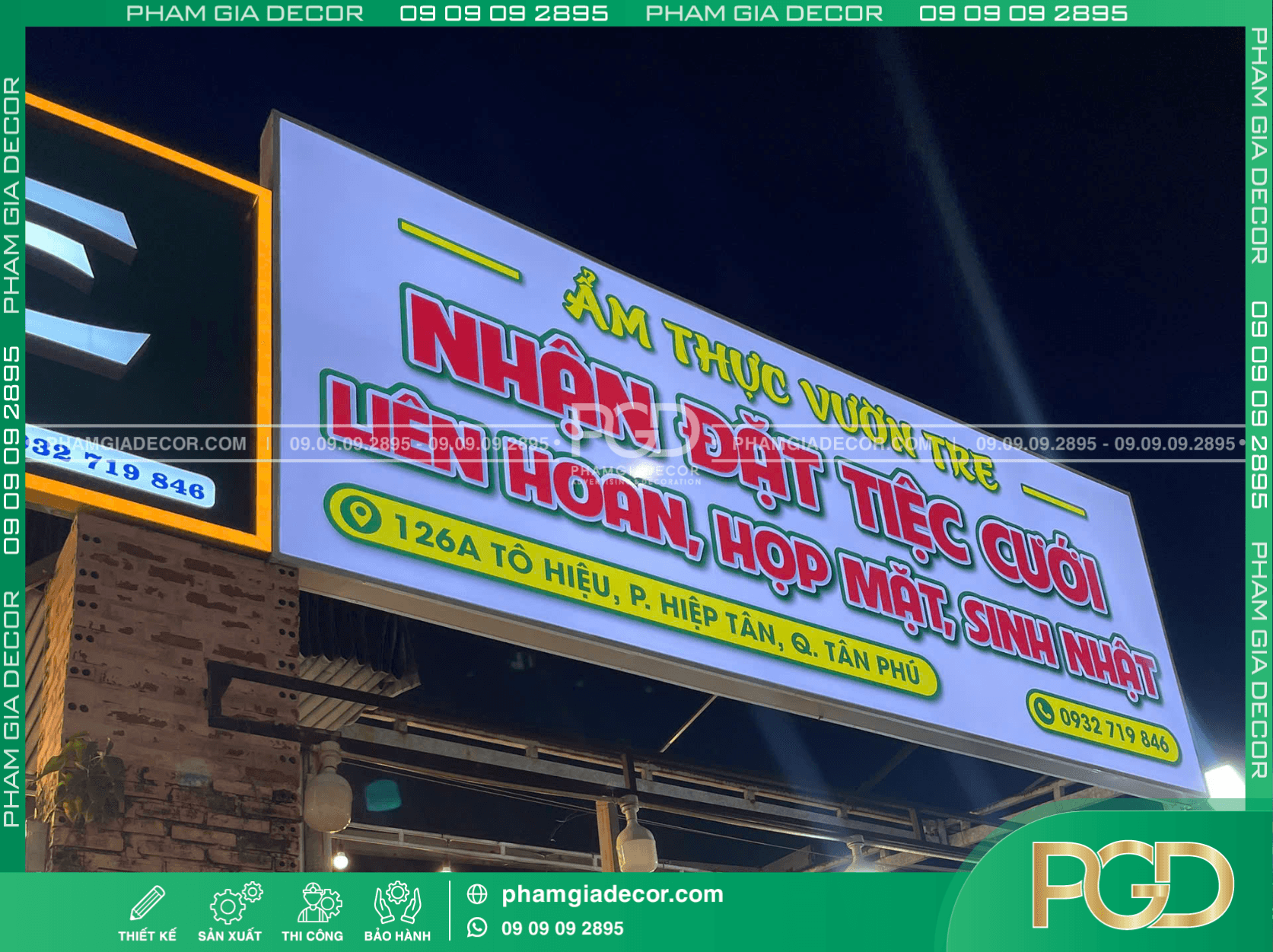 Bảng hiệu đẹp cổ điển phối màu đẹp