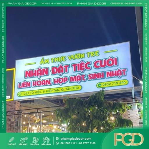 Hộp Đèn Bạt Vườn Tre Điểm Nhấn Quảng Cáo Xanh Mát Thân Thiện Thương Hiệu thumb