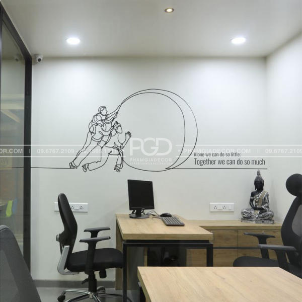 cắt decal màu dán tường theo yêu cầu